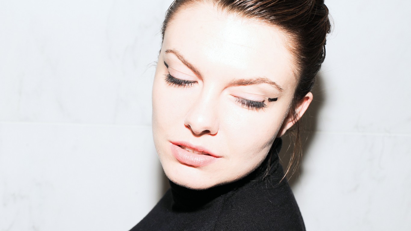 Holiday Party Easy Makeup Ideas