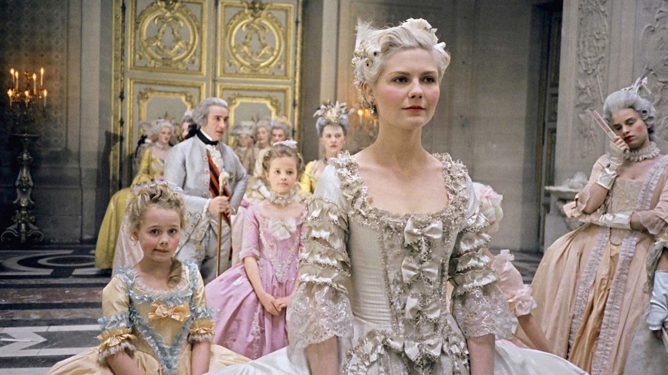Valentine's Day beauty + Marie Antoinette beauty
